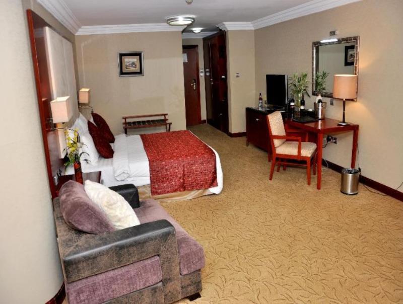 Chelsea Hotel อาบูจา ภายนอก รูปภาพ
